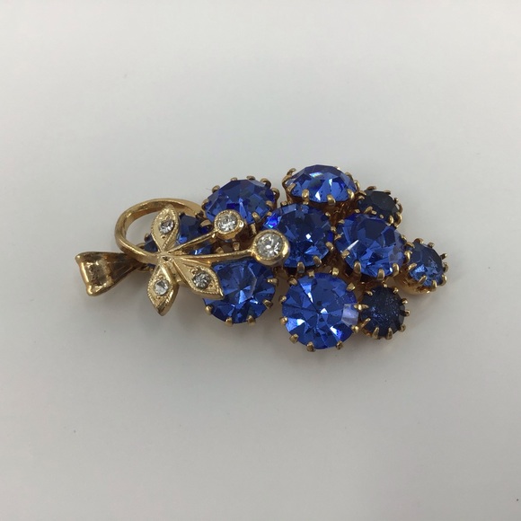 Vintage Blue Rhinestone Grape Pendant - Picture 4 of 8